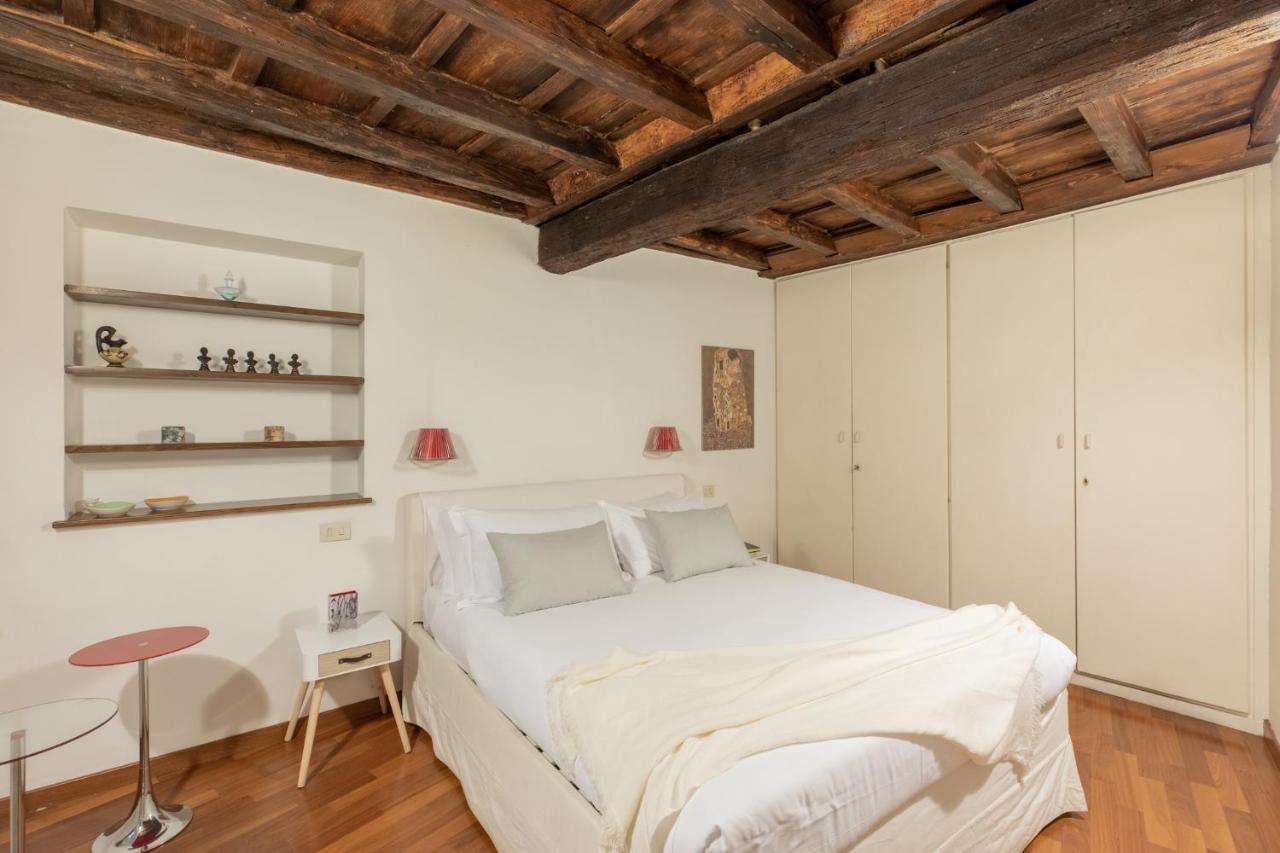 Iflat Comfy Apartament In Campo De' Fiori Рим Екстериор снимка