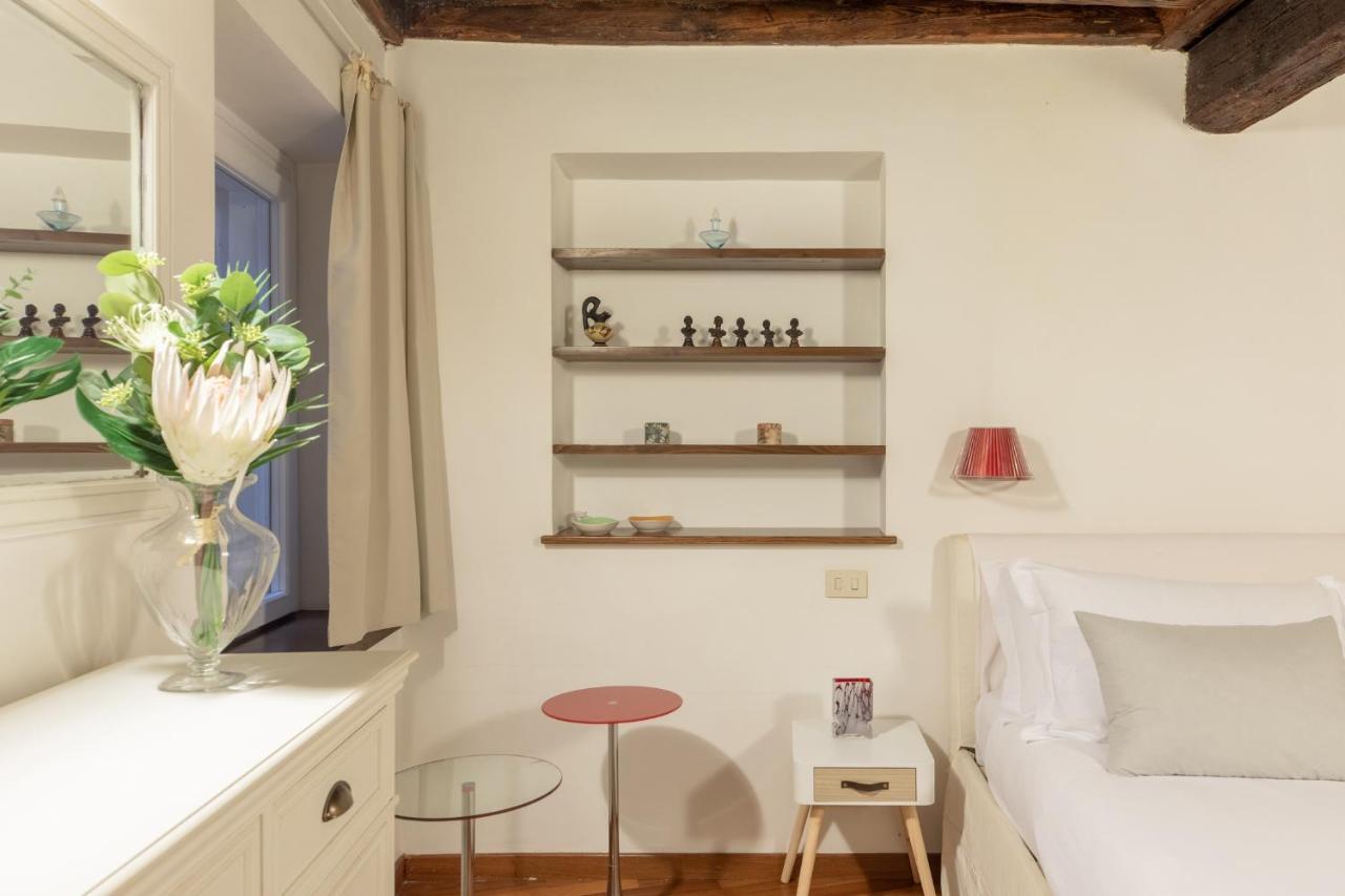 Iflat Comfy Apartament In Campo De' Fiori Рим Екстериор снимка